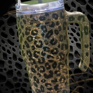 Leopard Print Glitter Tumbler